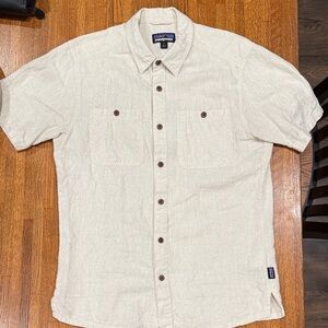 Patagonia Men's Light Tan Button-Down Shirt